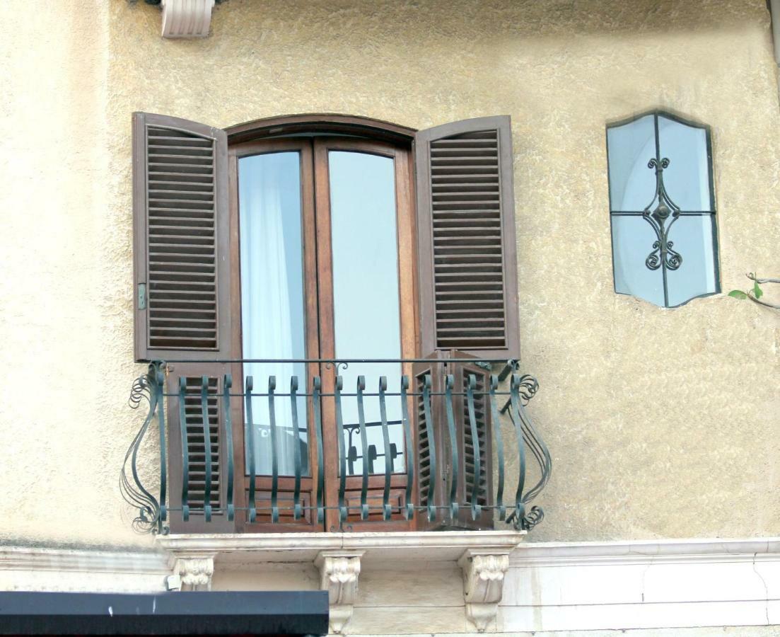 Casa Lungomare Villa Giardini Naxos Luaran gambar